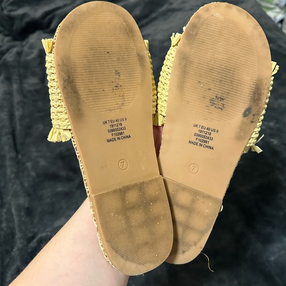 ASOS Rattan/ Tan Sandal Size 9 - Picture 3 of 3